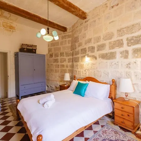 Hidden Jewel Tatil Evi