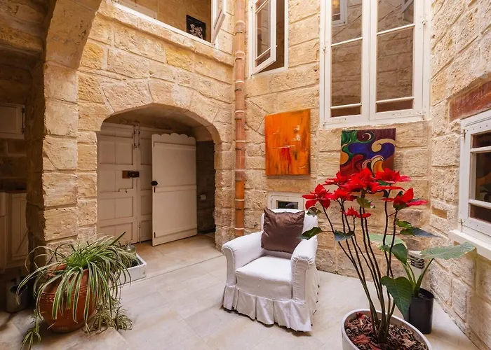 Hidden Jewel Case de vacanță